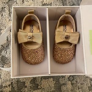 Michael kohrs size2 like new